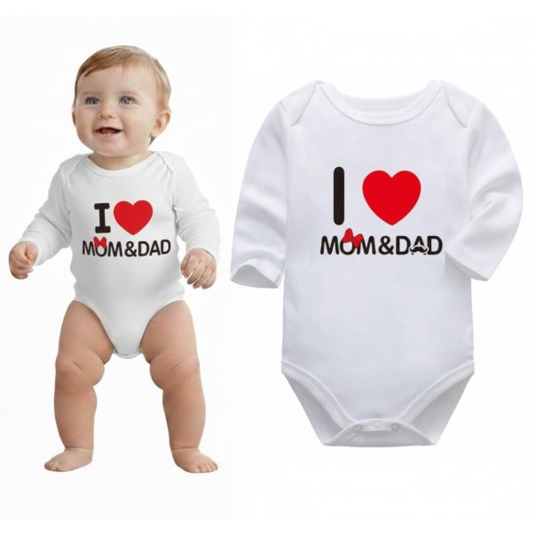 Body niemowlęce „I ♥ Mom & Dad” z nadrukiem – bawełniane body dziecięce | LeAnKa